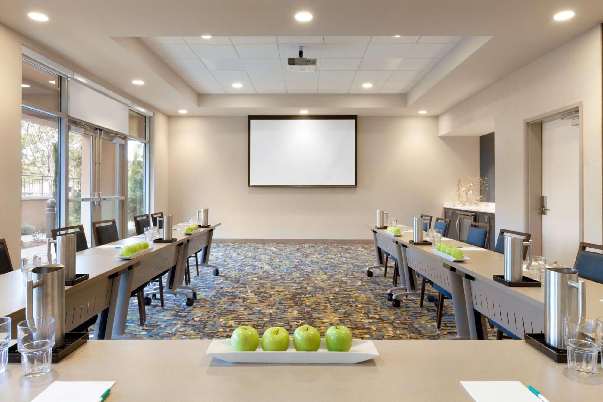 Homewood Suites By Hilton Irvine John Wayne Airport Eksteriør billede